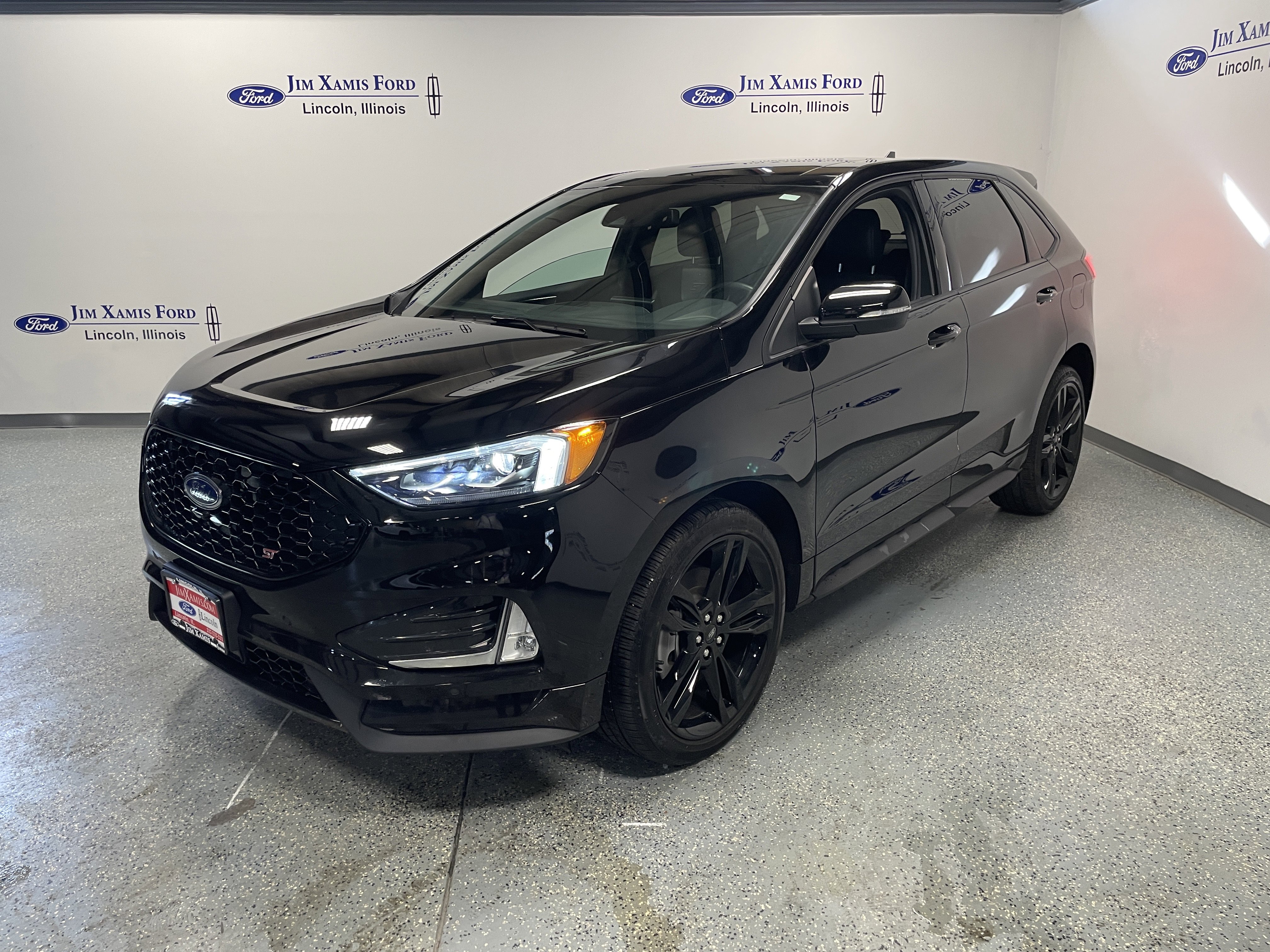 Used 2024 Ford Edge ST w/ Equipment Group 401A image 3