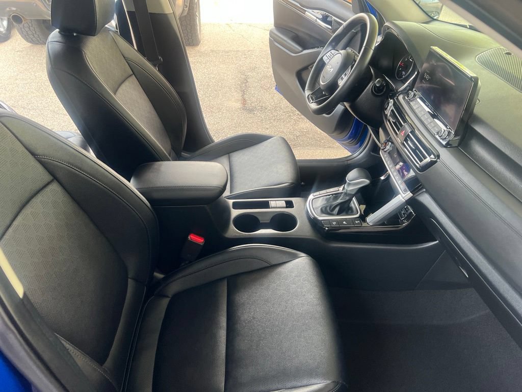 Certified 2023 Kia Seltos SX w/ SX Sunroof Package AWD/4WD image 21