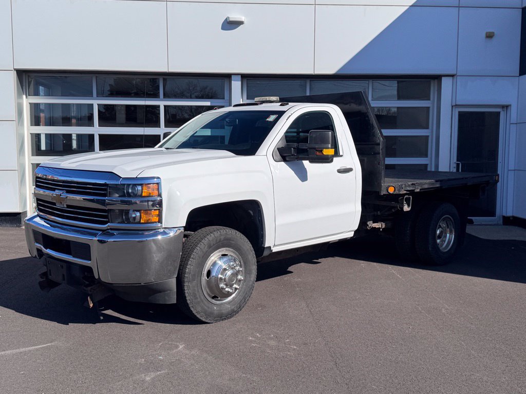 Used 2018 Chevrolet Silverado 3500 W/T w/ WT Convenience Package AWD/4WD image 2
