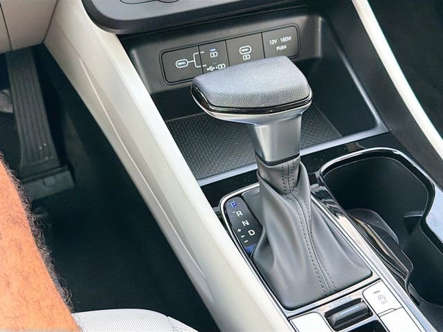 New 2026 Hyundai Tucson SE FWD image 16