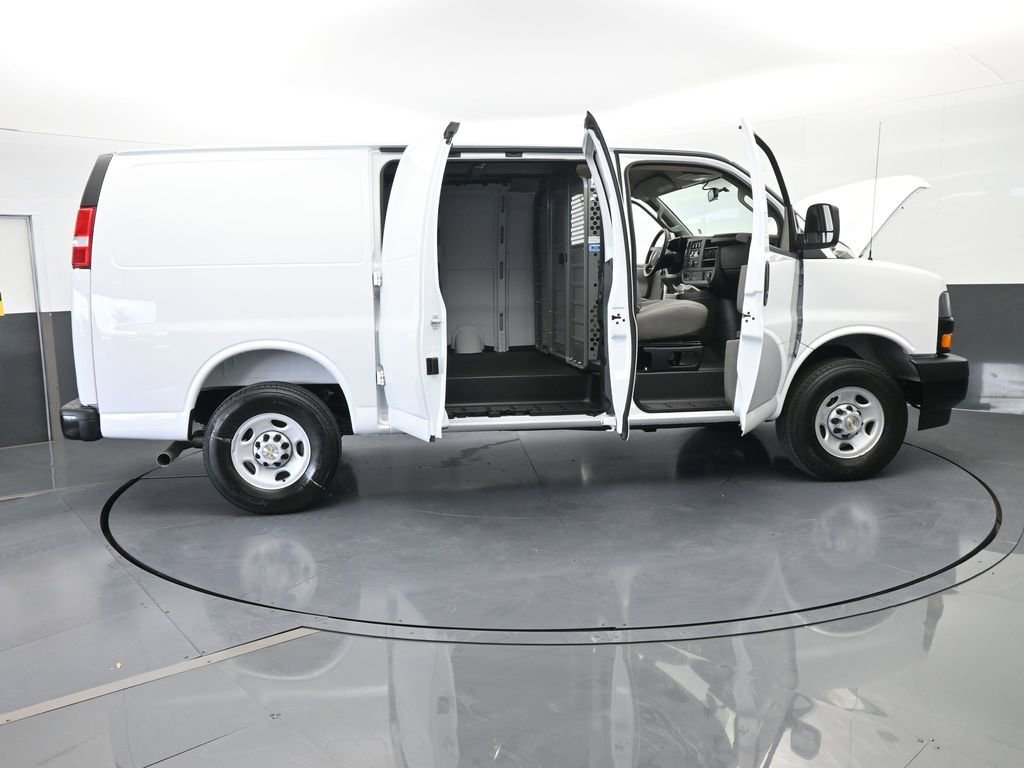 New 2025 Chevrolet Express 2500 w/ Driver Convenience Package image 69