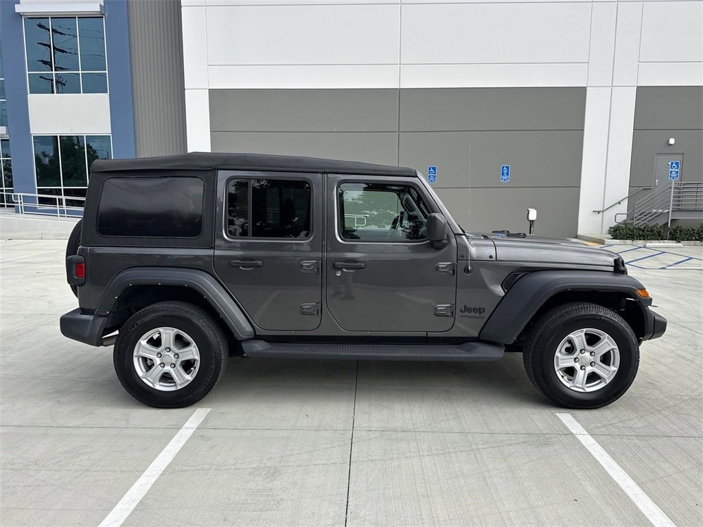 Used 2022 Jeep Wrangler Unlimited Sport image 2