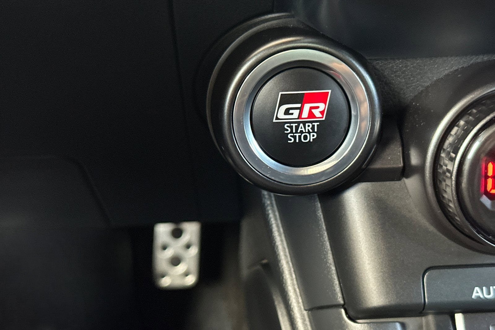 Certified 2026 Toyota GR86 YUZU Limited RWD image 19