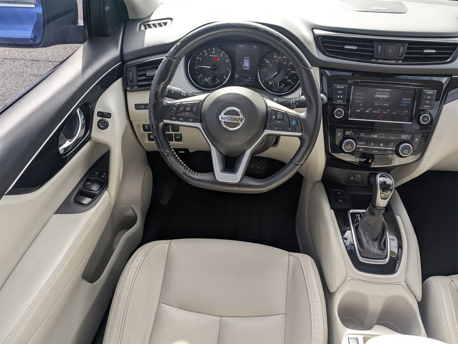 Used 2019 Nissan Rogue Sport SL w/ Premium Package image 16