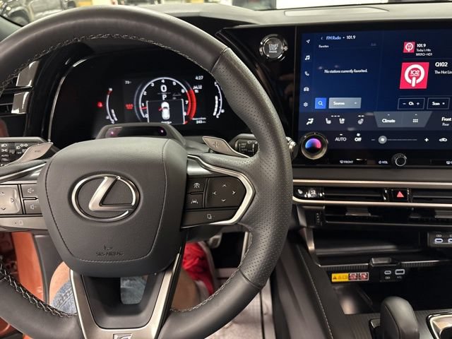 Used 2024 Lexus RX 350 F Sport AWD/4WD image 20