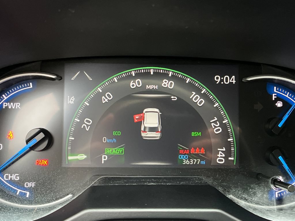 Used 2023 Toyota RAV4 XLE Premium AWD/4WD image 15