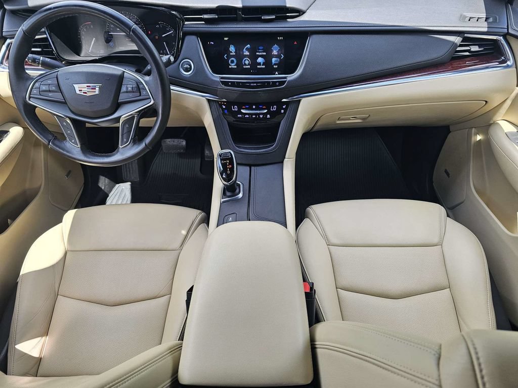 Used 2019 Cadillac XT5 Premium Luxury FWD image 18