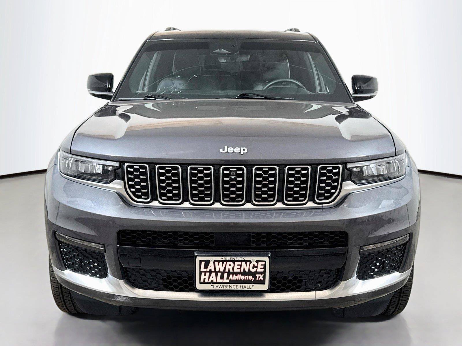 Used 2025 Jeep Grand Cherokee L Summit AWD/4WD image 2