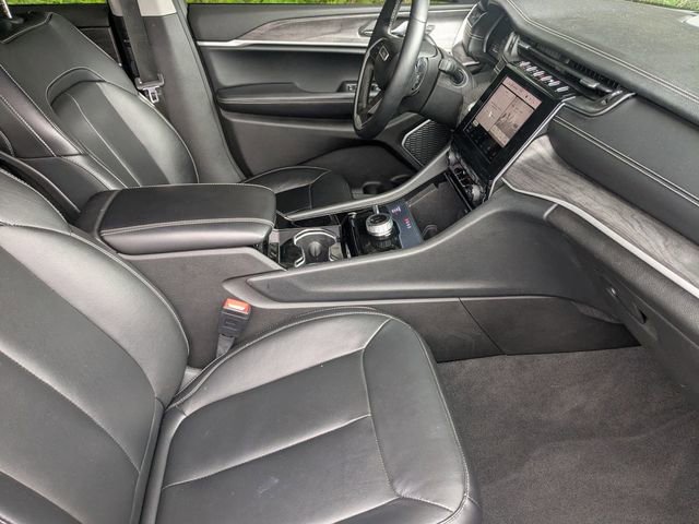 Certified 2021 Jeep Grand Cherokee L Limited AWD/4WD image 26