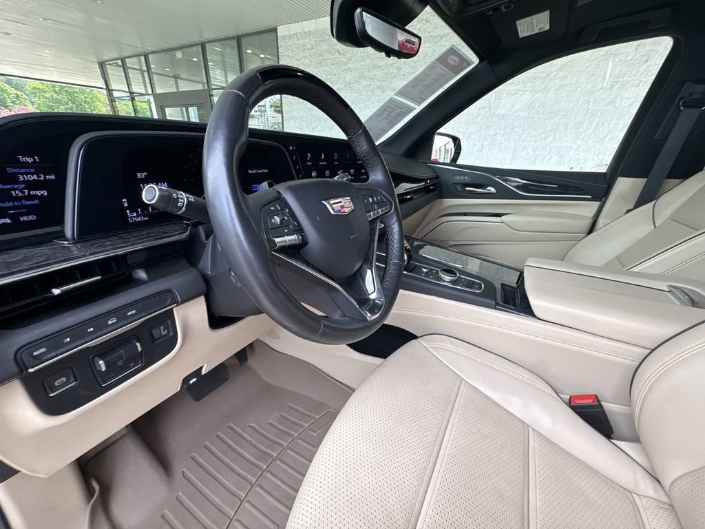 Certified 2023 Cadillac Escalade Premium Luxury w/ Performance Package AWD/4WD image 10