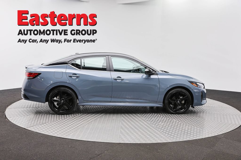 Used 2024 Nissan Sentra SR FWD image 4