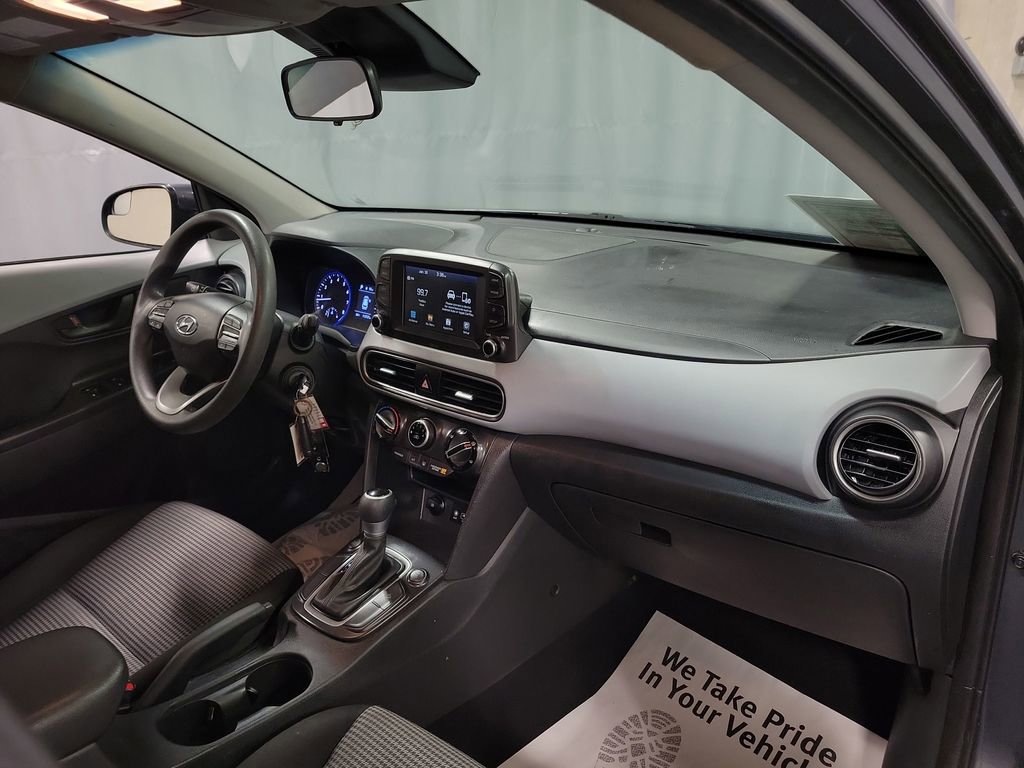 Used 2021 Hyundai Kona SE image 27