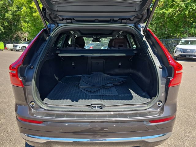 Used 2023 Volvo XC60 B5 Plus w/ Protection Package Premier FWD image 40