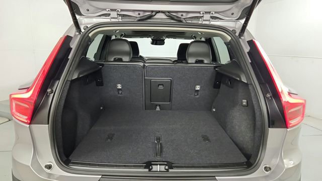 Certified 2026 Volvo XC40 B5 Ultra w/ Climate Package AWD/4WD image 41