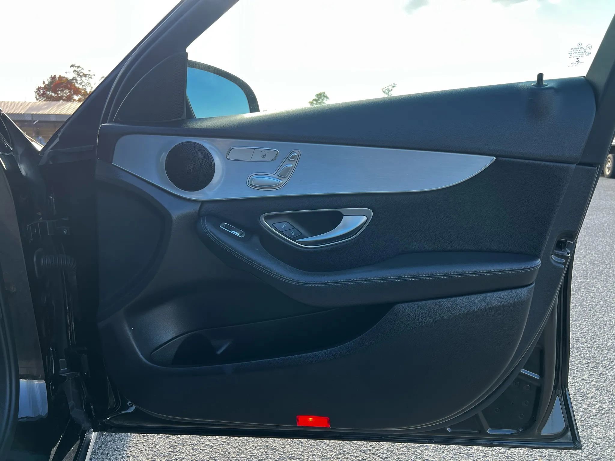 Used 2018 Mercedes-Benz C 300 4MATIC Sedan image 10