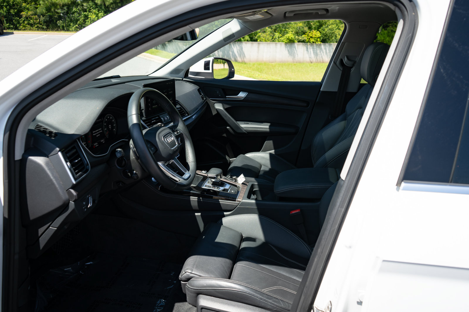 Used 2024 Audi Q5 2.0T Premium Plus AWD/4WD image 14