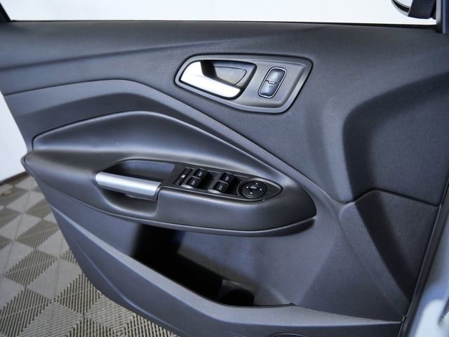 Used 2017 Ford Escape SE FWD image 24