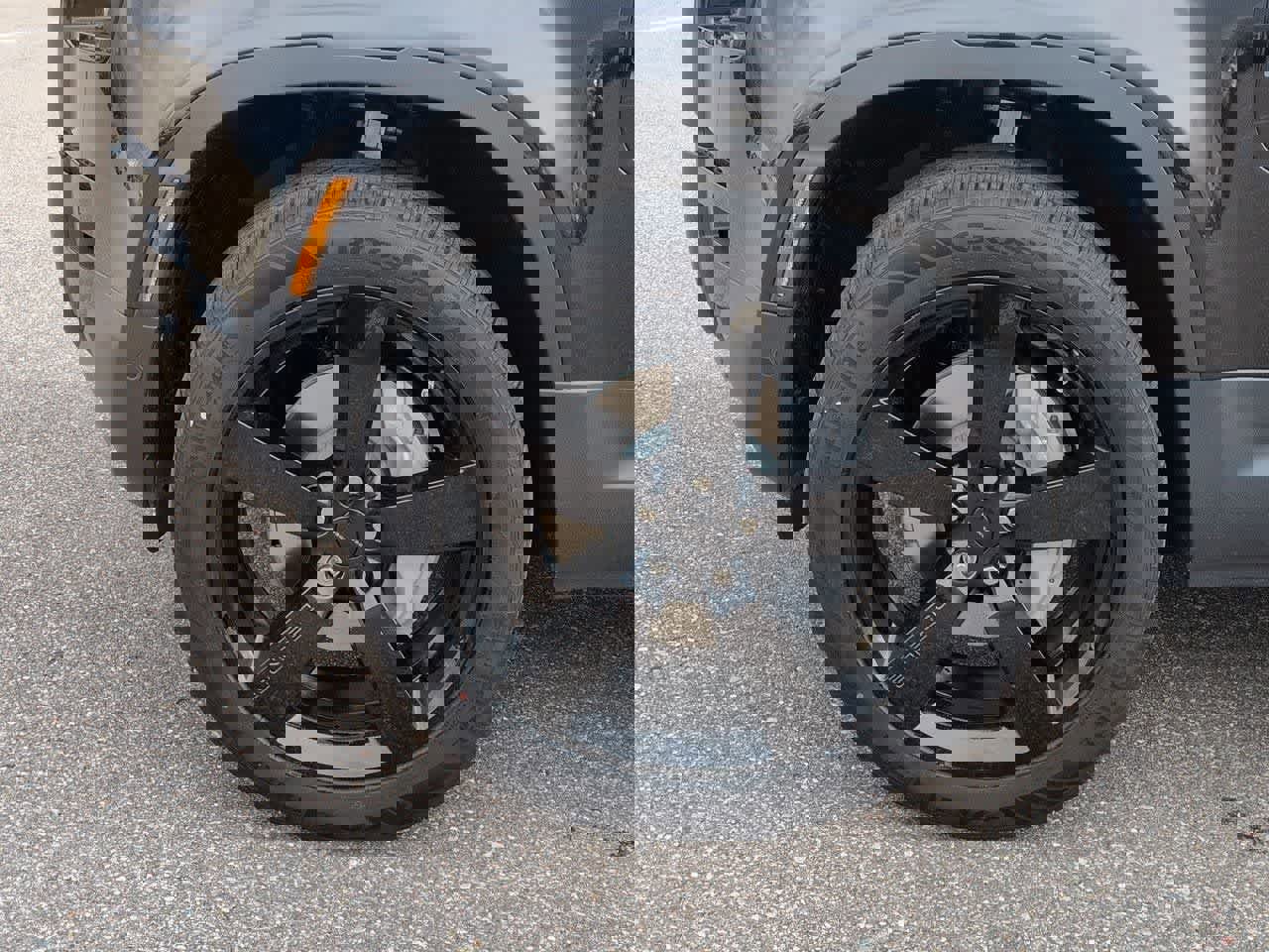 New 2026 Land Rover Defender 130 S image 13