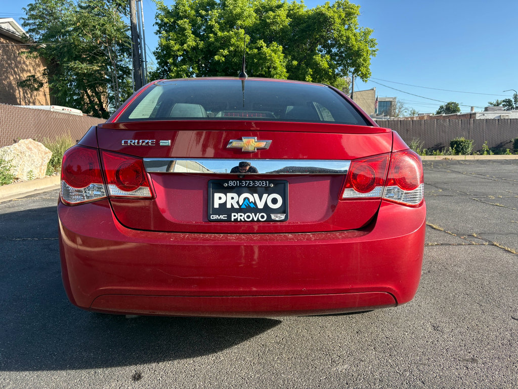 Used 2014 Chevrolet Cruze Diesel FWD image 4