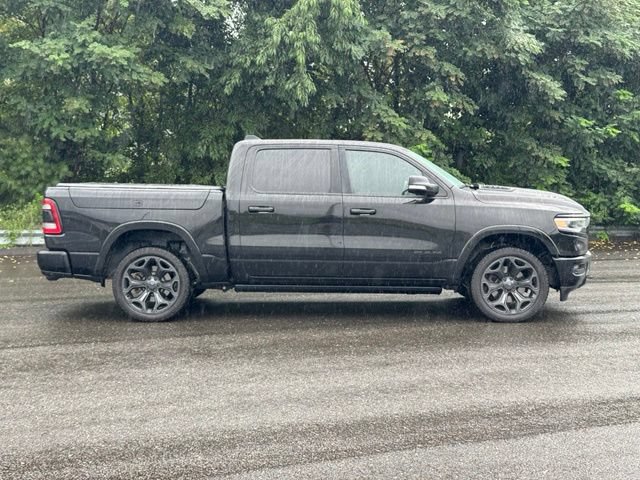 Used 2020 RAM 1500 Limited w/ Black Appearance Package AWD/4WD image 8