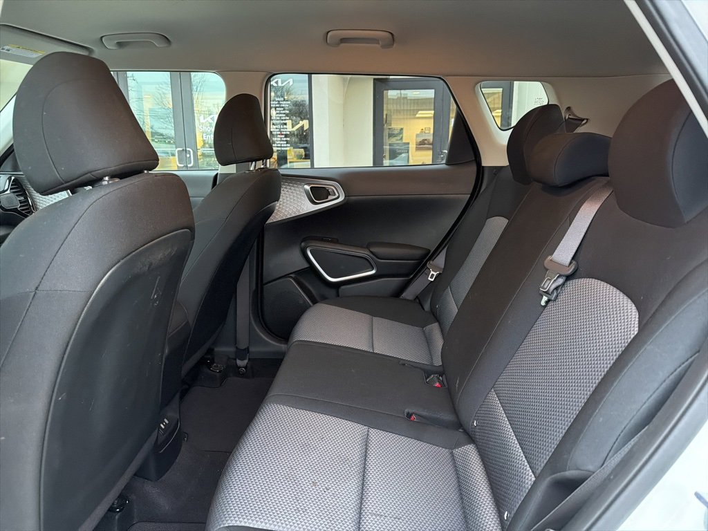Certified 2023 Kia Soul S image 21