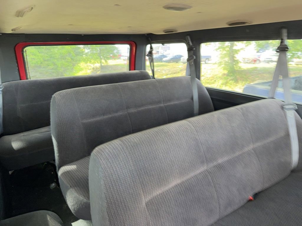 Used 2002 Dodge B3500 RWD image 13