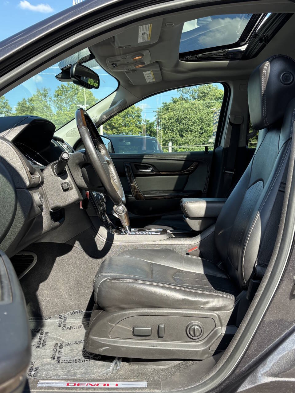 Used 2016 GMC Acadia Denali AWD/4WD image 14