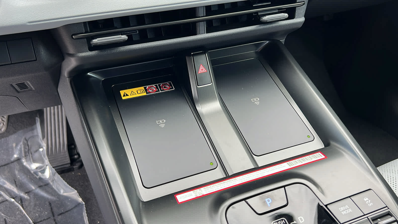 New 2026 Subaru Solterra AWD/4WD image 14