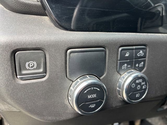 Used 2024 GMC Sierra 1500 SLT image 15