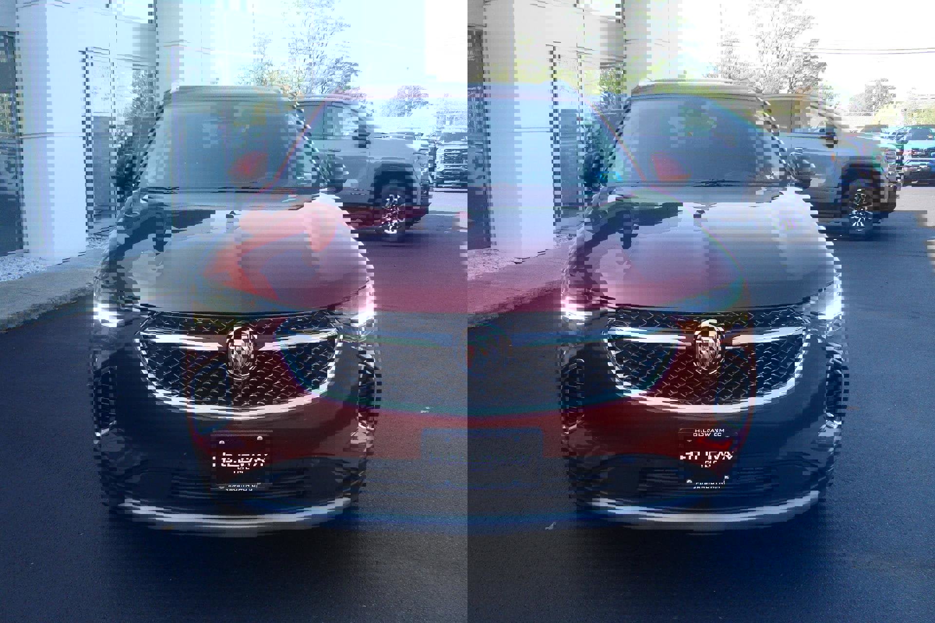 Used 2023 Buick Envision Avenir image 30