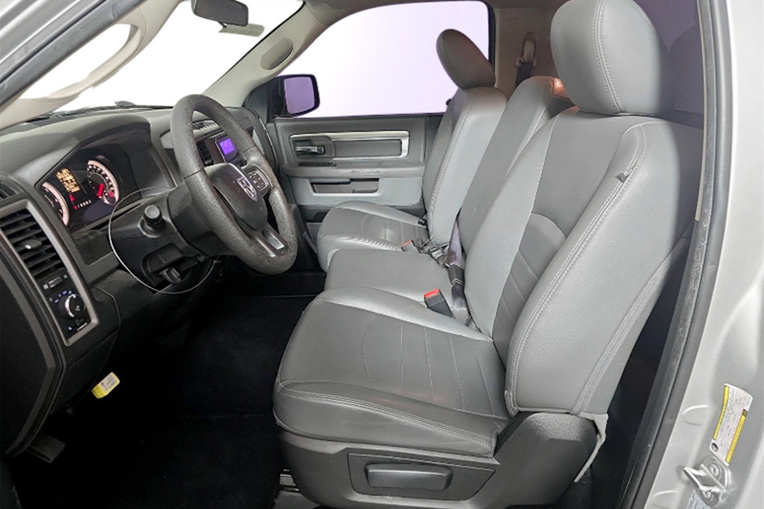 Used 2017 RAM 1500 Express image 11