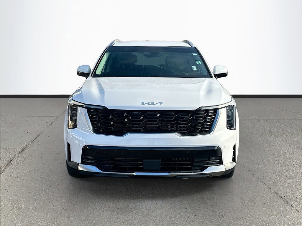 Certified 2025 Kia Sorento EX image 2