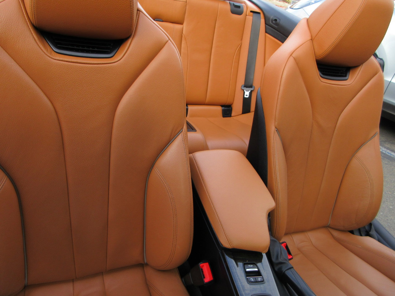 Used 2019 BMW 440i Convertible w/ Convenience Package image 33