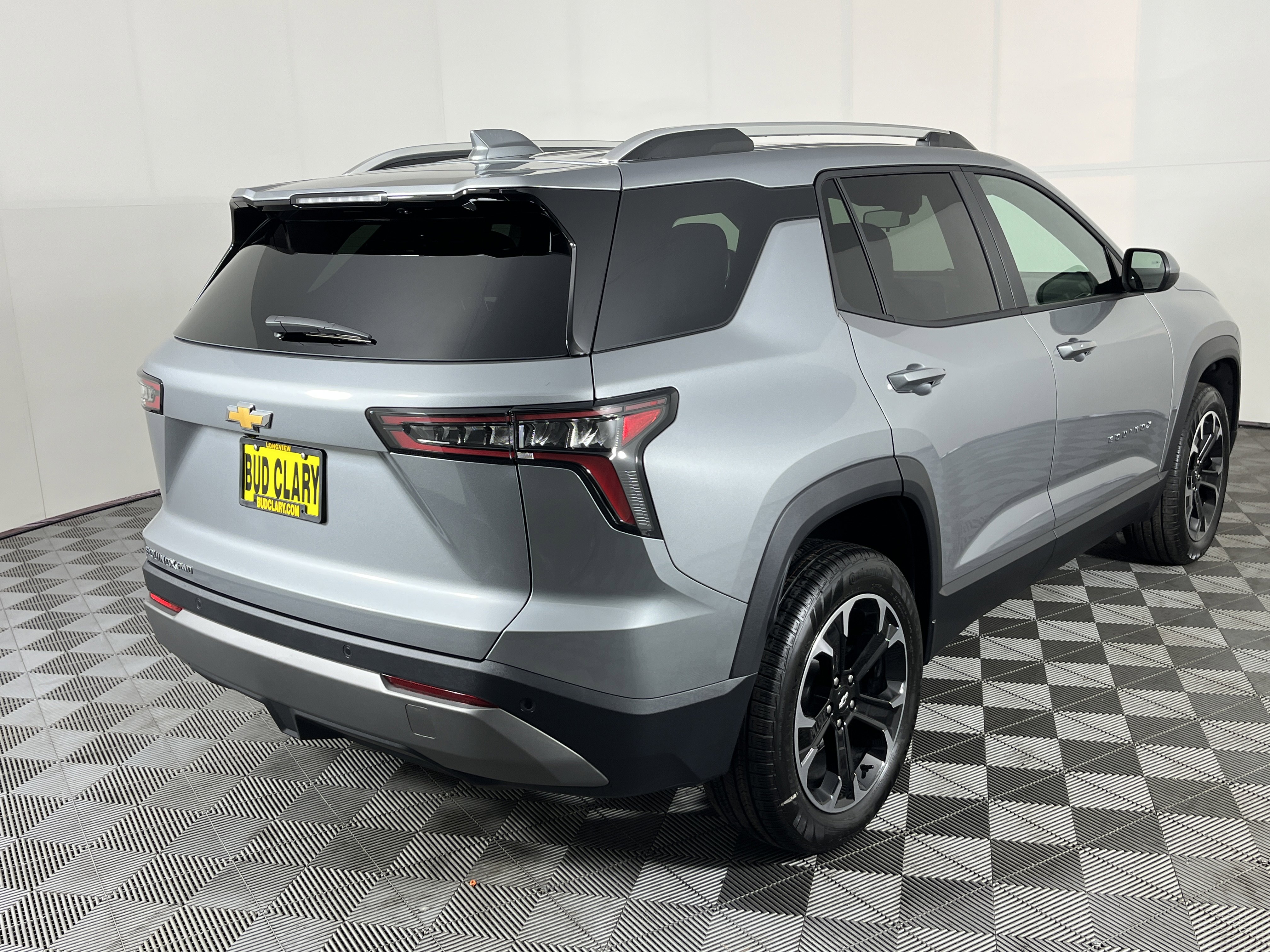 New 2026 Chevrolet Equinox LT w/ Convenience Package II image 5