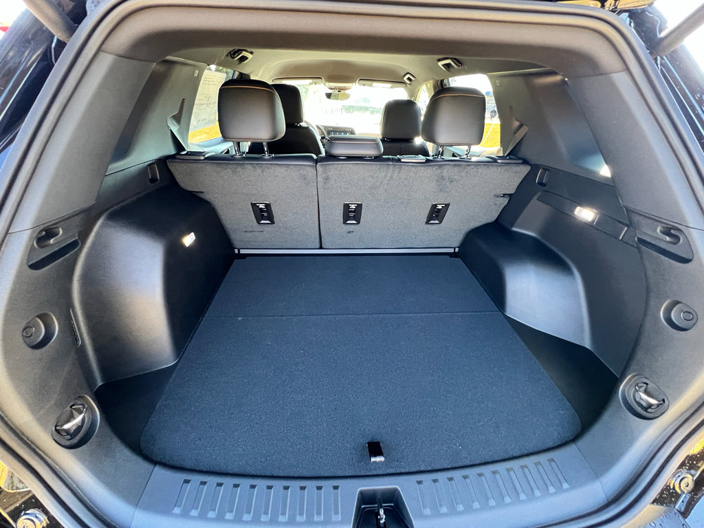 New 2026 Chevrolet Equinox ACTIV w/ Convenience Package III image 13