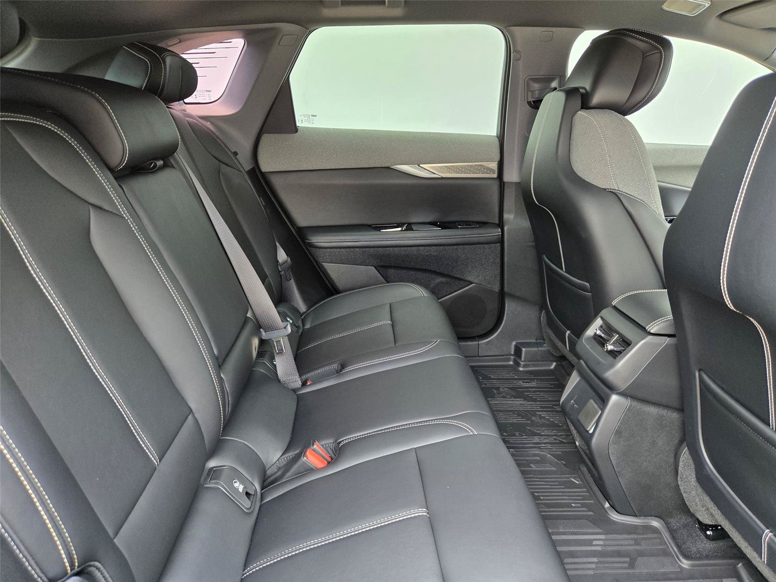New 2026 Cadillac Optiq Luxury 1 w/ LPO, Floor Liner Package RWD image 30