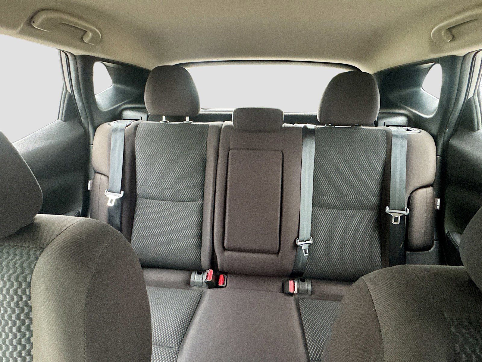 Used 2022 Nissan Rogue Sport S FWD image 23