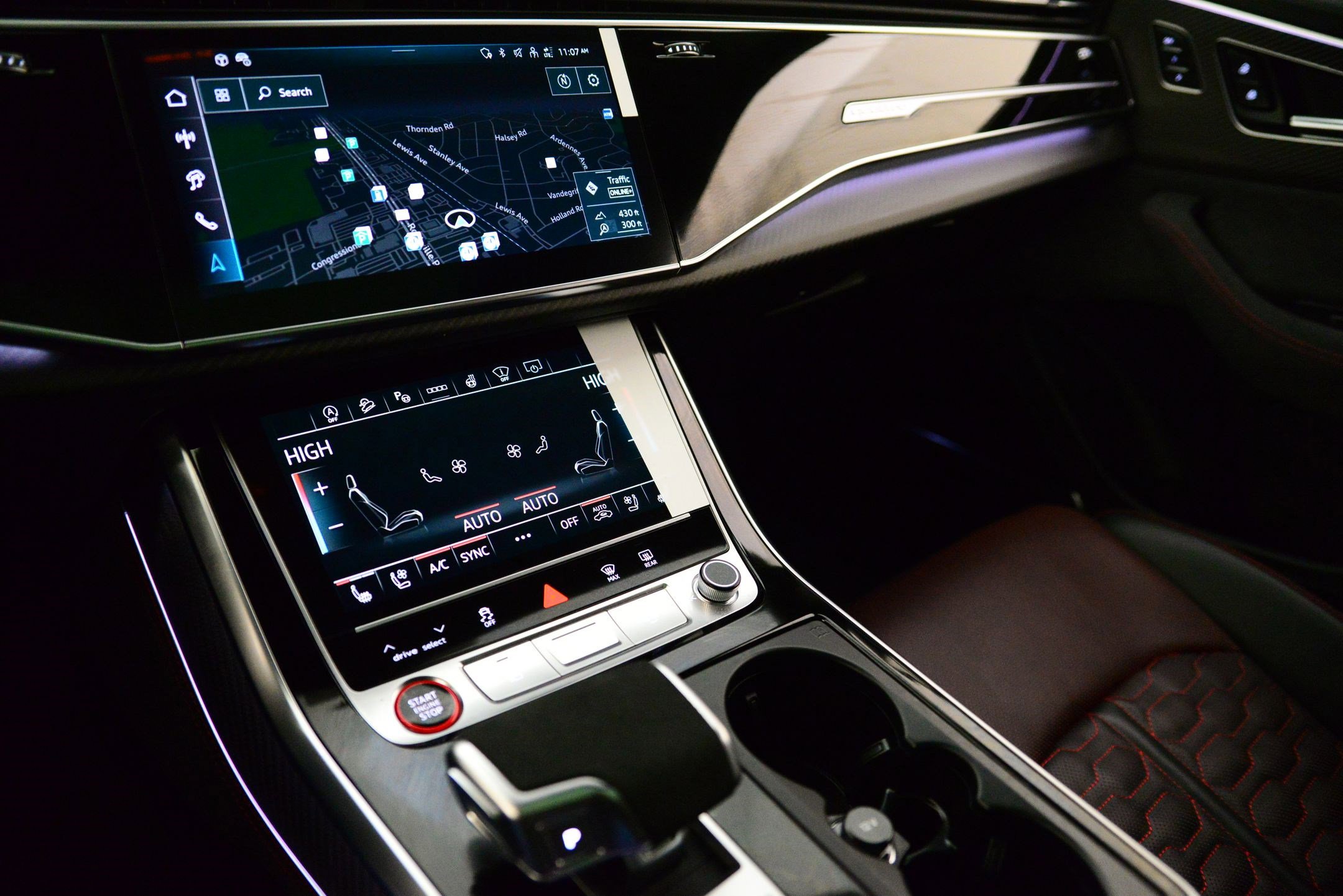 New 2026 Audi RS Q8 performance image 13