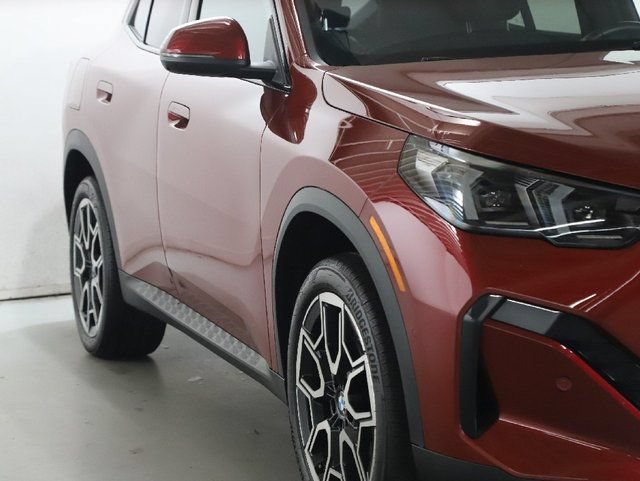 Used 2026 BMW X2 xDrive28i AWD/4WD image 10