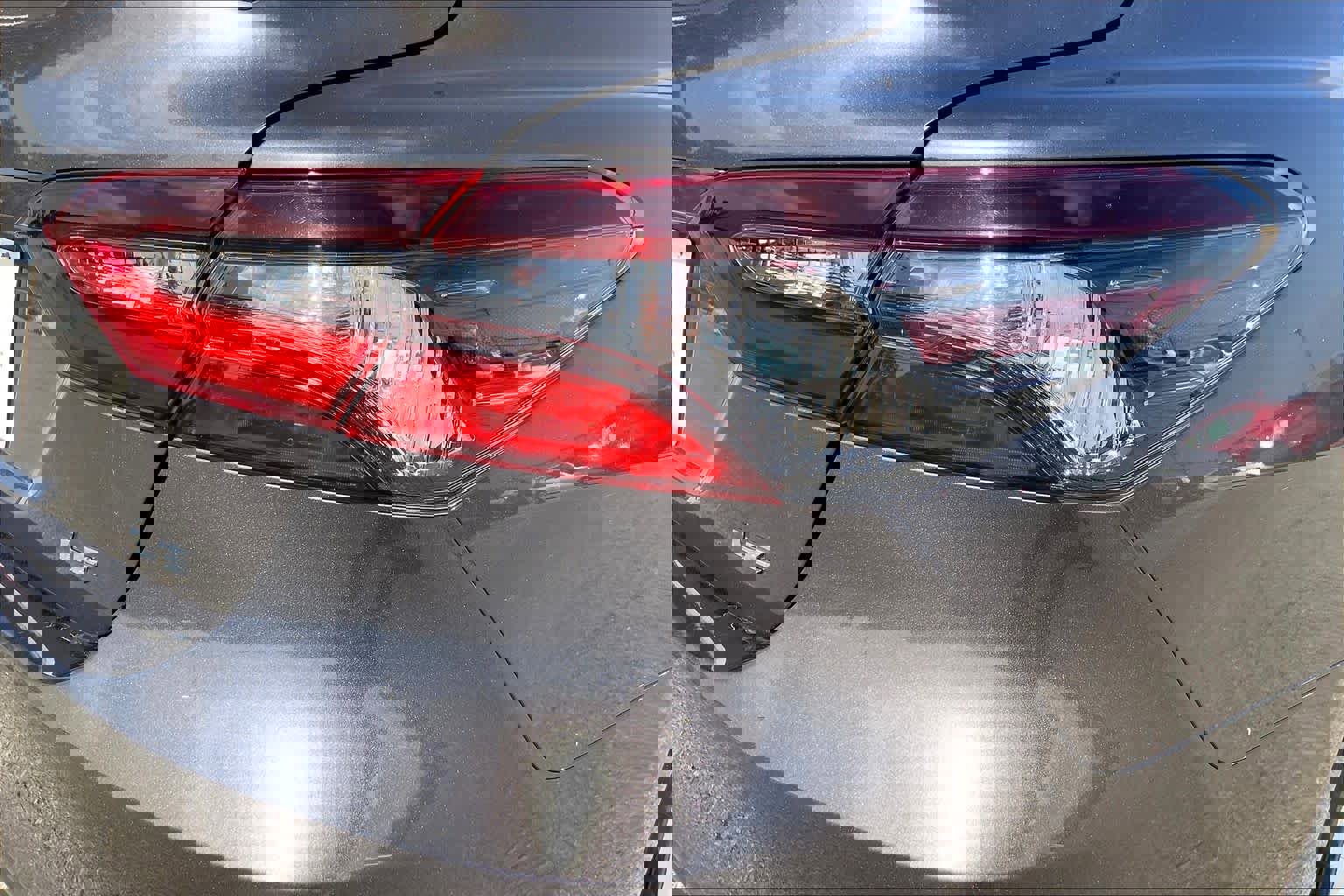 Certified 2023 Toyota Camry LE image 29