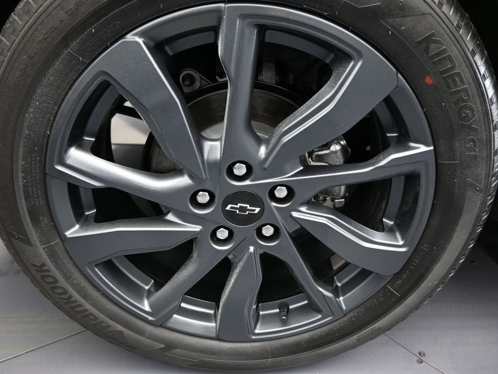 Used 2023 Chevrolet Equinox RS image 43