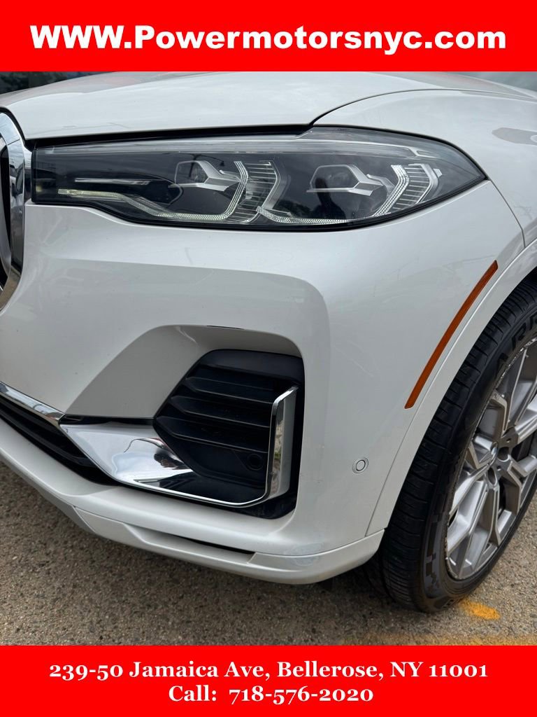Used 2022 BMW X7 xDrive40i w/ Premium Package AWD/4WD image 11