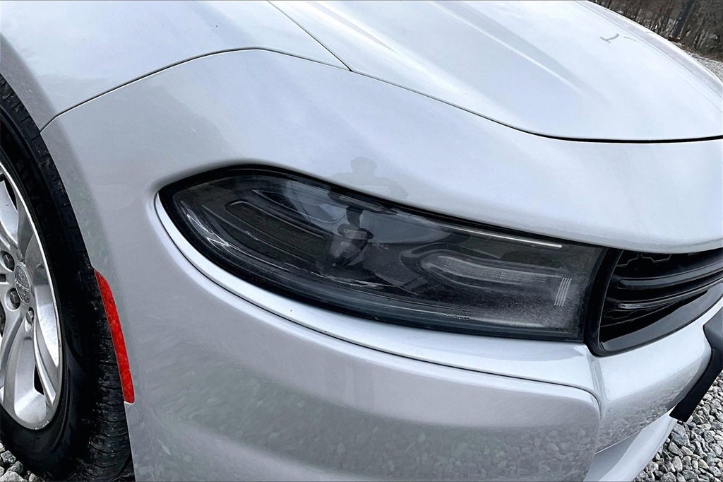 Used 2020 Dodge Charger SXT w/ Leather Interior Group image 24