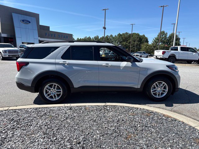 New 2027 Ford Explorer Active RWD image 11