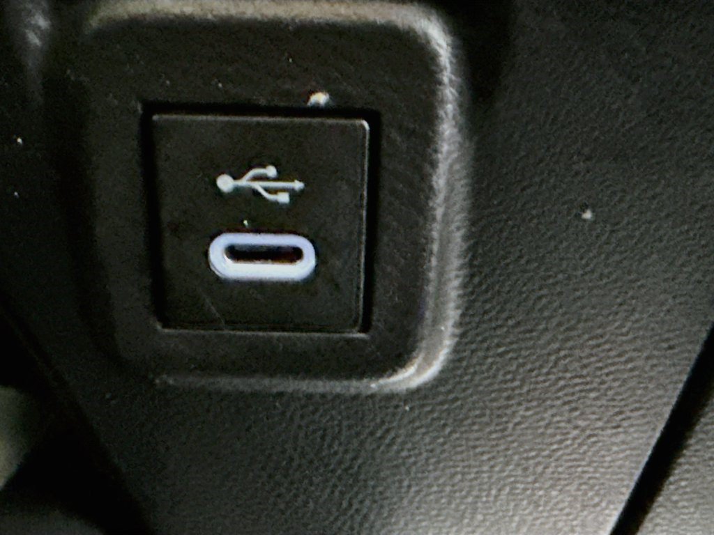 Used 2023 Toyota Corolla LE FWD image 40