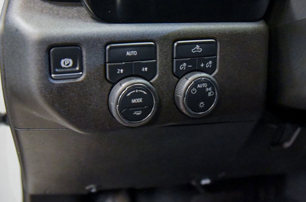 Used 2025 Chevrolet Silverado 1500 LT w/ Work Truck Package image 15