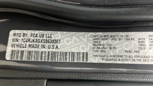 Certified 2025 Jeep Grand Cherokee L Laredo AWD/4WD image 30