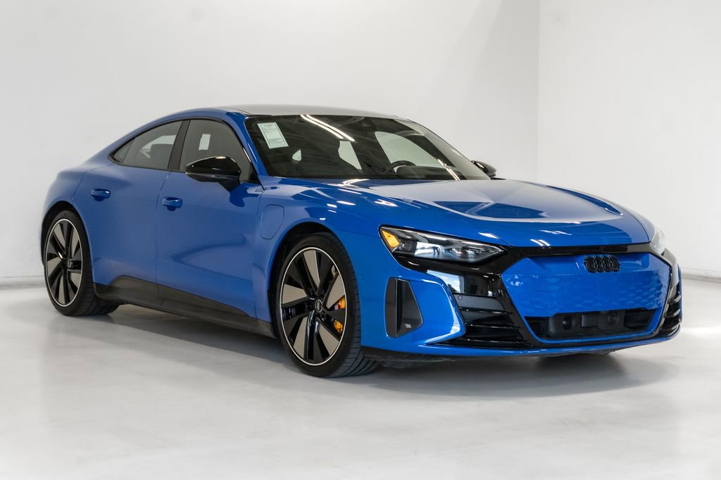 Used 2023 Audi RS e-tron GT w/ Carbon Performance Package AWD/4WD image 5