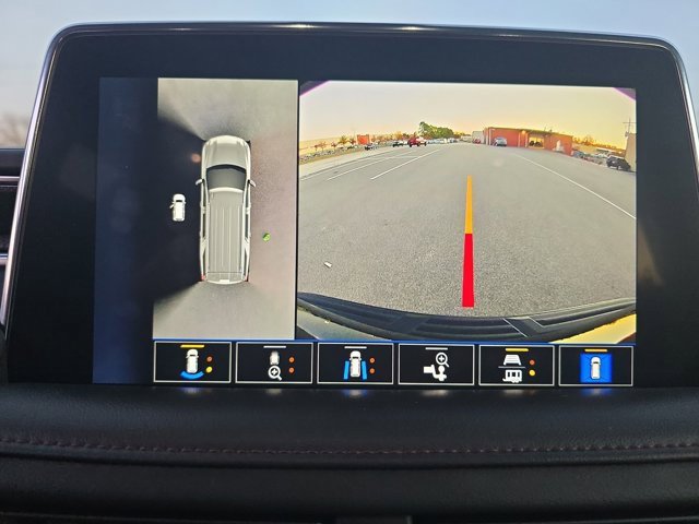 Used 2022 Chevrolet Tahoe RST w/ Luxury Package image 25