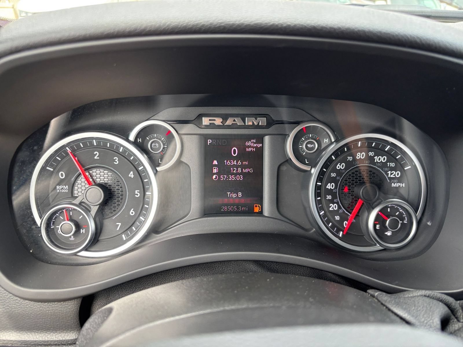 Used 2025 RAM 2500 Big Horn AWD/4WD image 38